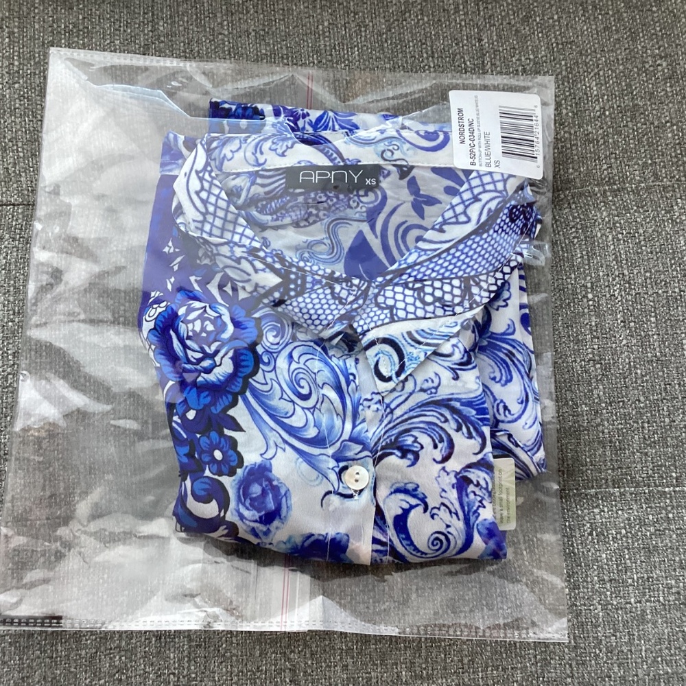 APNY Damask Print Roll Tab Sleeve Button-Up Shirt, sise XS - Picture 14 of 15